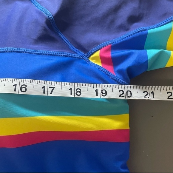 Long Sleeve Swim Shirt with Built-In Bra – Size 2XL – Blue & Rainbow - Picture 5 of 6